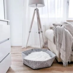 Canadian Cat Company Filz-Katzenkorb Zoey Hellgrau -Ruffwear Verkäufe c8493d272843445e66793e48c37a897ebf526d6f 1360974 de DE efaf4fc612d9d0f046698d737467a409a70107a5GBcoml