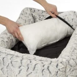 Wallace & Jones Hundebett Manchester-Heaven S -Ruffwear Verkäufe e31c26c9e2f0bf9ab62f3ad9961a7034831102f8 1349973 de DE 16bd0a66dd30ad6f572a043b233d735f2c4e4901VTSKDI