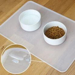 KaraLuna Basic Napfunterlage Transparent L -Ruffwear Verkäufe f495db45fd389fd117644cb3377217742809b2ec 1407477 de DE a8bbe54e97e8bbb8f7c3d6b40c33b455251b54dbH2Qc30